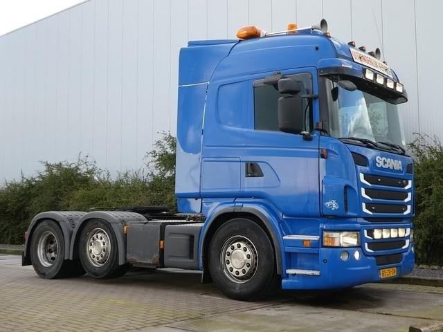 High-Bed Truck Transport